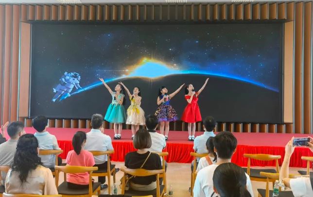 “经典铸魂培根，诵读筑梦未来”！——2022年365bet足球盘口_比分365网页版_365不让提款“经典铸魂”诵读展评比赛正式启动