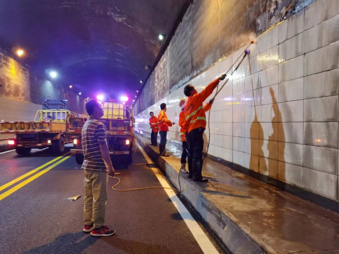 春运在路上，公路人在行动！